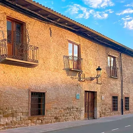 El Palacio 2*